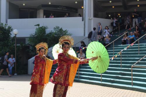 West Sumata performers