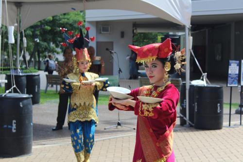 West Sumata performers