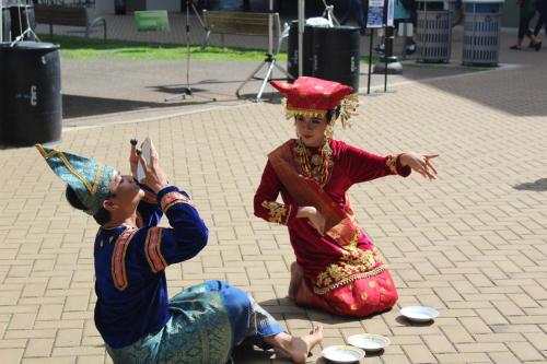 West Sumata performers